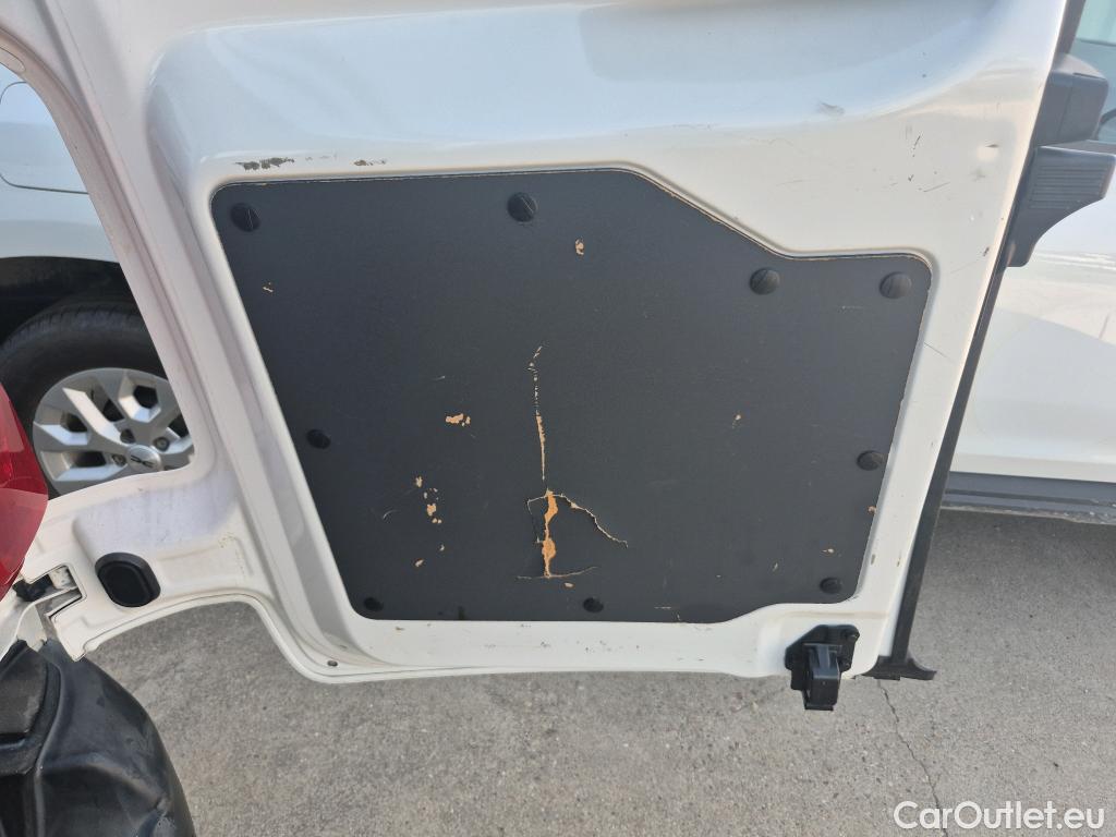  Opel  Vivaro OPEL  / 2019 / 4P / combi 1.5 Diésel 88kW (120CV) M Std Express #28