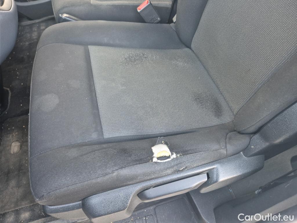  Opel  Vivaro OPEL  / 2019 / 4P / combi 1.5 Diésel 88kW (120CV) M Std Express #3