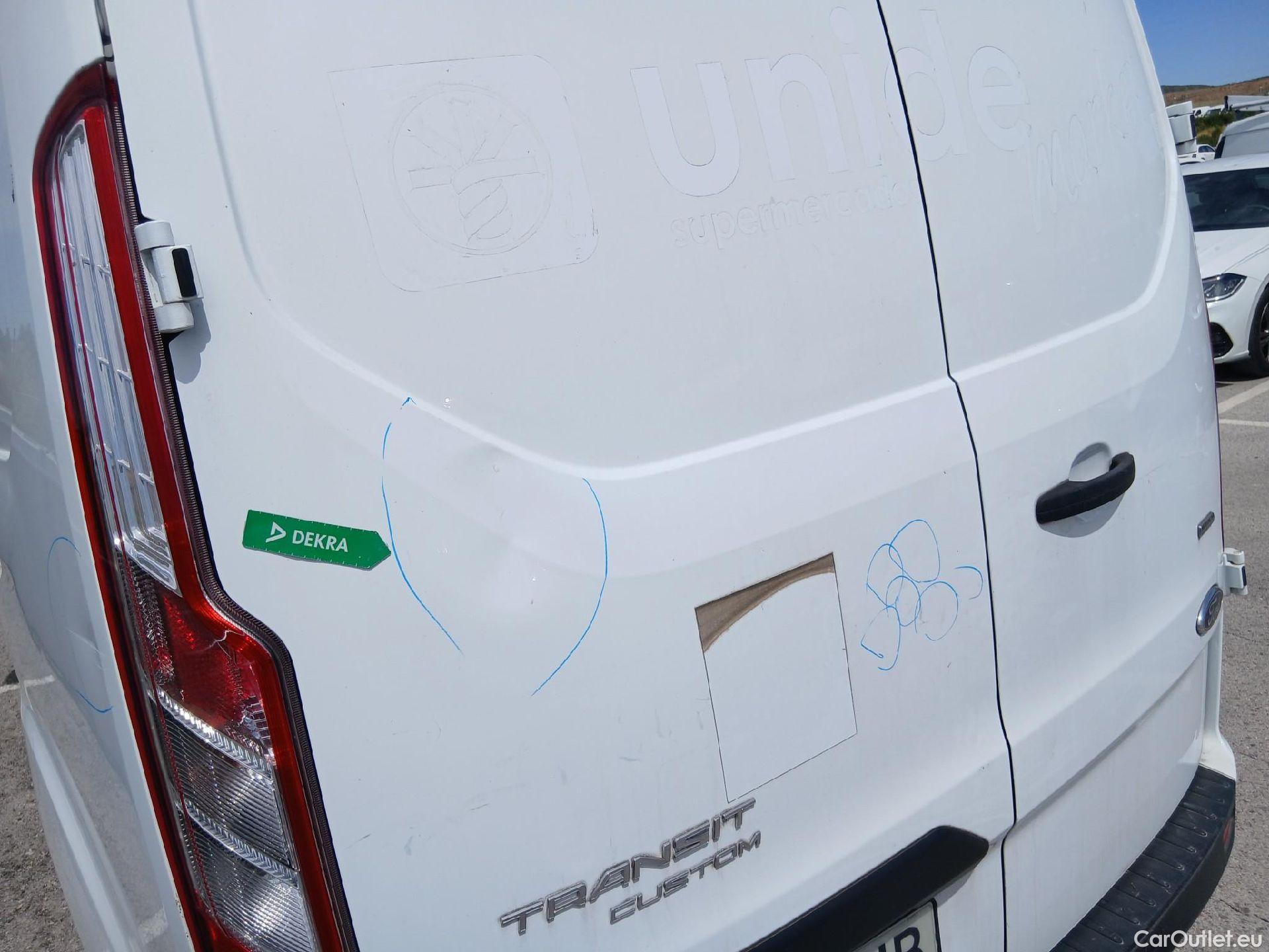  Ford  Transit FORD  Custom / 2012 / 4P / furgón 340 L1 Van Trend Plug-in Hybrid 92,9 kW #26