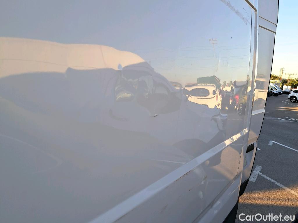  Peugeot  Boxer PEUGEOT  / 2014 / 4P / furgón 335 L2 H2 BHDI 103kW (140CV) S&S 6 V. M #7