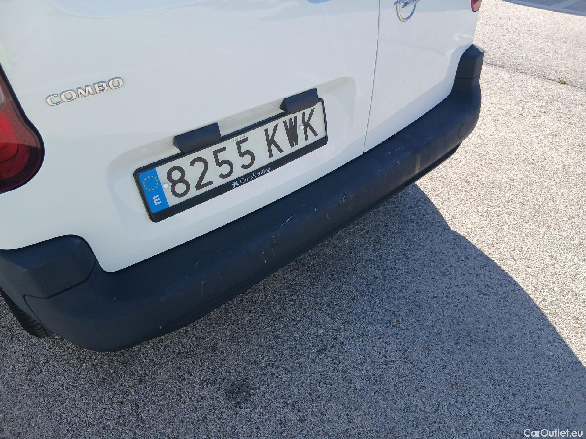  Opel  Combo OPEL  / 2018 / 3P / furgón derivado de turismo 1.6 TD S/S 74kW (100CV) Express L H1 650 (CX) #16