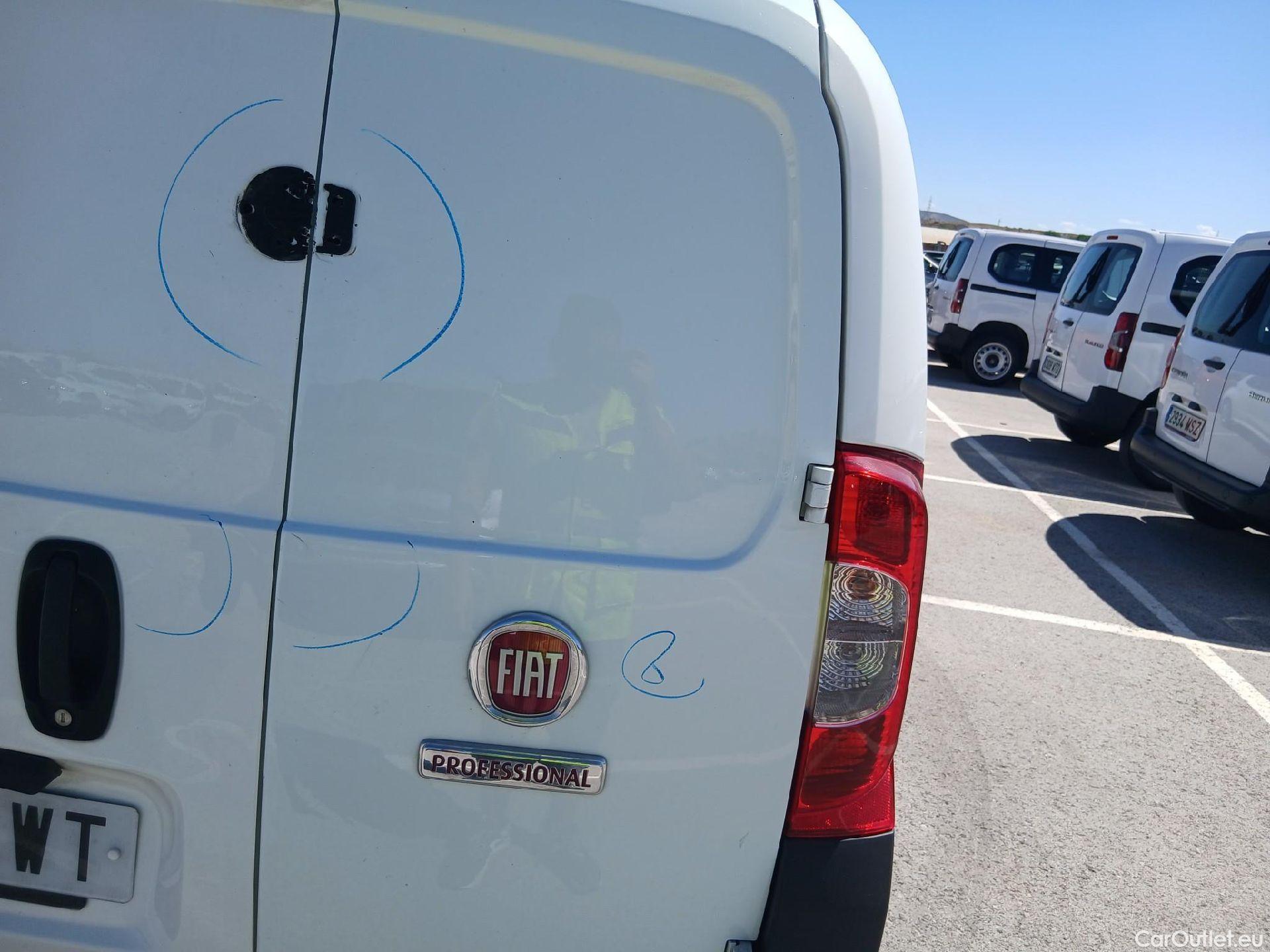  Fiat  Fiorino FIAT  / 2016 / 3P / furgón derivado de turismo Cargo Base N1 1.3 MJet 59 kW (80 CV) #28