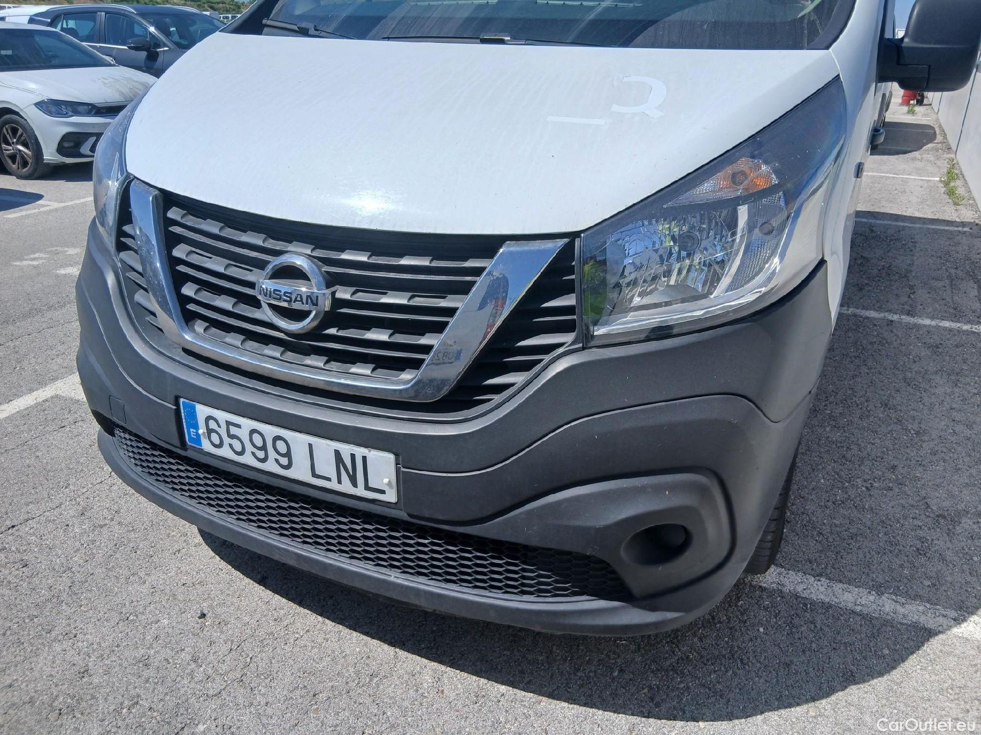  Nissan  NV300 NISSAN  / 2016 / 4P / combi Mixta 6 2.0dCi 88kW L2H1 1,2T Optima #18