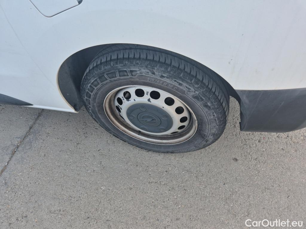  Opel  Vivaro OPEL  / 2019 / 4P / combi 1.5 Diésel 88kW (120CV) M Std Express #38
