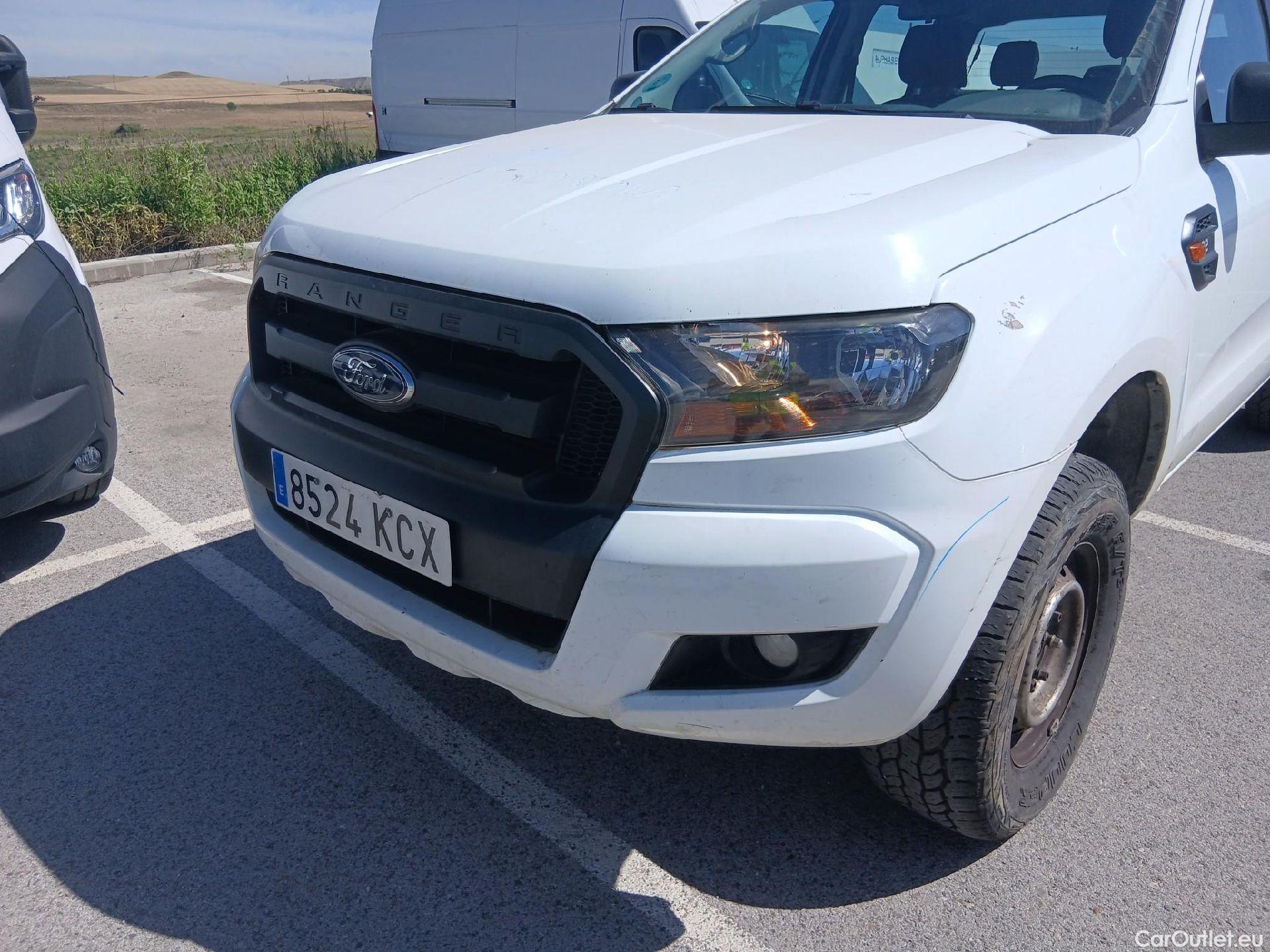  Ford  Ranger FORD  VU 4p 6G pickup 2.2 TDCi 160 CV 4x4 Doble Cab. XL S/S #9