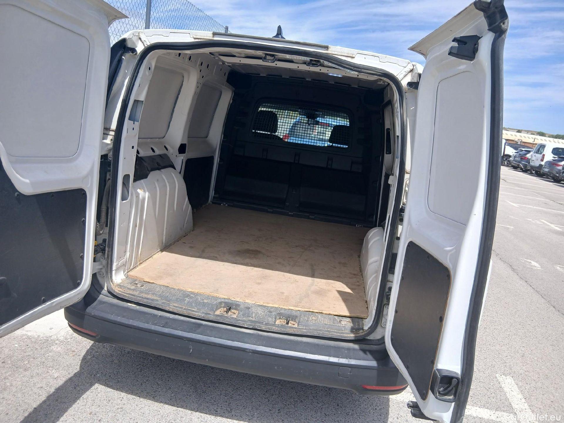  Volkswagen  Caddy VOLKSWAGEN  / 4P / Maxi Cargo 2.0 TDI 122 CV #6
