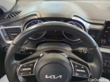  KIA  Cee'd KIA  1.5 T-GDI 160KM 6MT M 5d #27