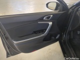  KIA  Cee'd KIA  SW 1.4 T-GDI 140 KM 6MT M 5d #36