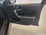  KIA  Cee'd KIA  SW 1.4 T-GDI 140 KM 6MT M 5d #47