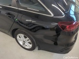  KIA  Cee'd KIA  SW 1.4 T-GDI 140 KM 6MT M 5d #74