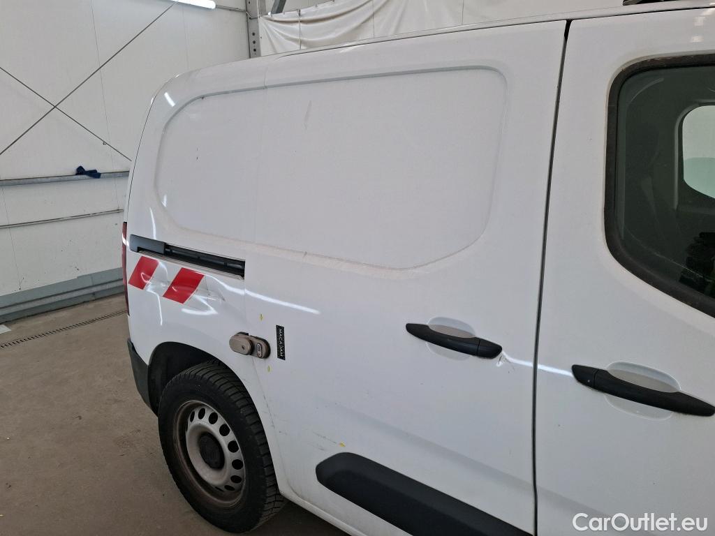  Citroen  Berlingo  Fourgon Worker M 1000 1.2 PureTech 130CV BVA8 E6d #17