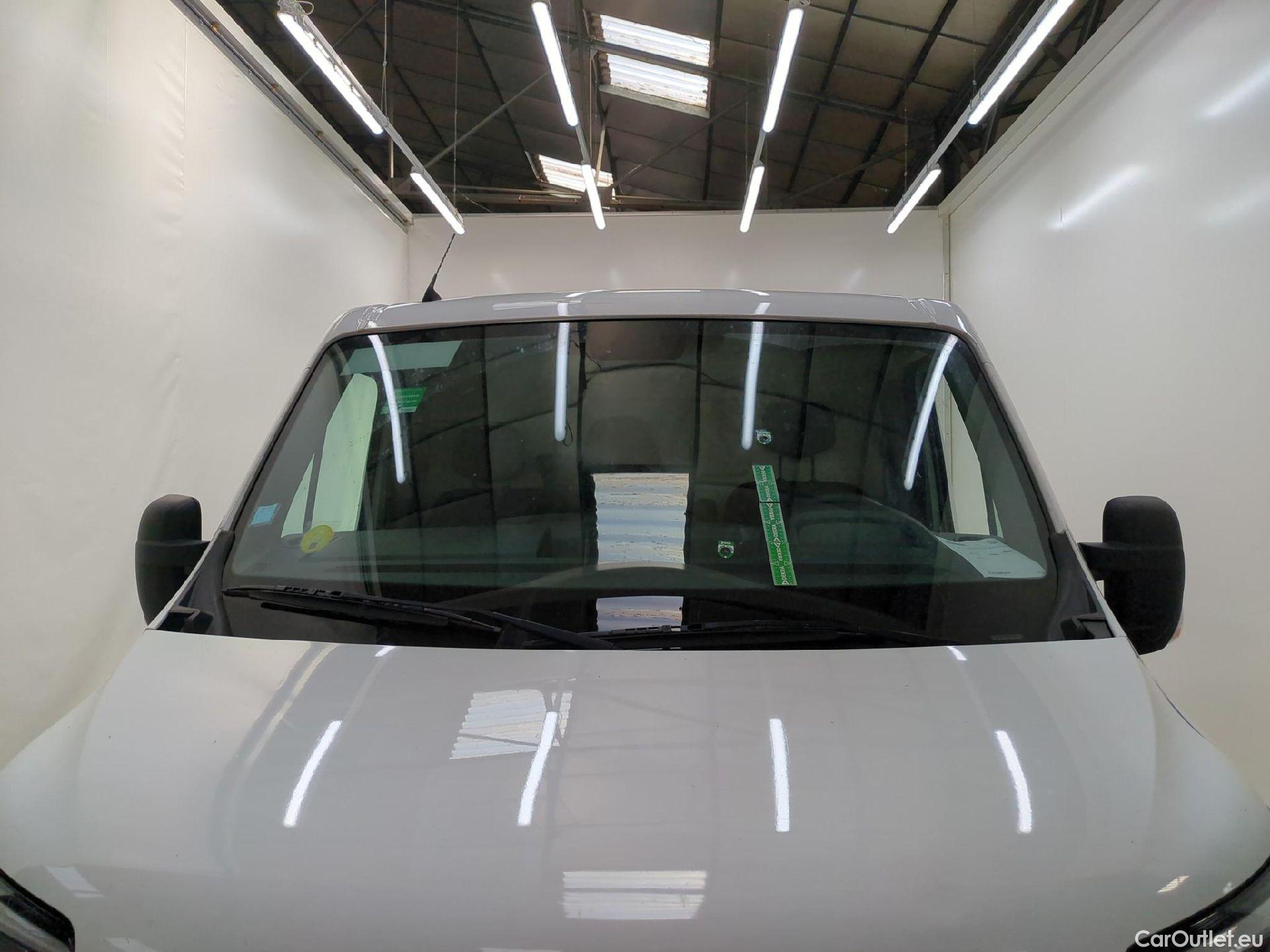  Renault  Master RENAULT  / 2019 / 4P / Fourgon tôlé FG Tr GCF F2800 L1H1 Blue dCi 135 #25