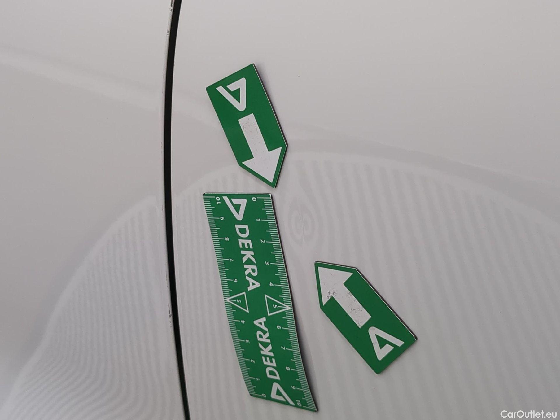  Seat  Leon  / 2020 / 5P / Berline 1.0 eTSI 110 DSG S&S Business / TRANSFO VP/VF
 #17