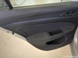  Volkswagen  Golf  Volkswagen 2.0 TDI SCR 115KM 6 biegów Life 5d #33