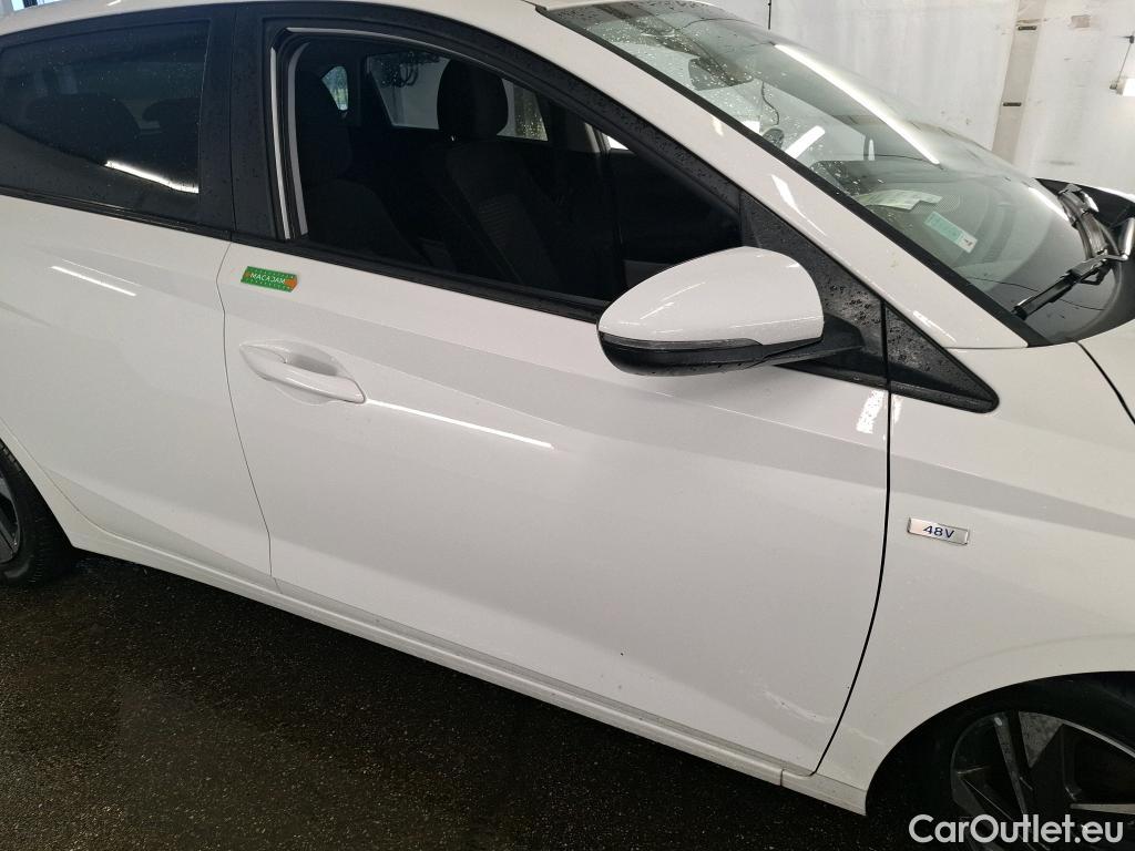  Hyundai  i20 HYUNDAI  / 2020 / 5P / Berline 1.0 T-GDI 100 HYBRID 48V Intuitive #10