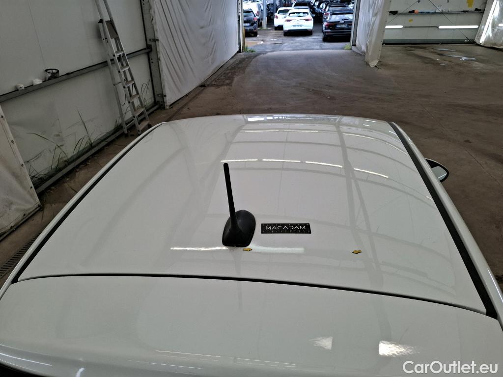  Fiat  500 FIAT  / 2015 / 3P / Berline 1.0 70ch BSG Lounge #29