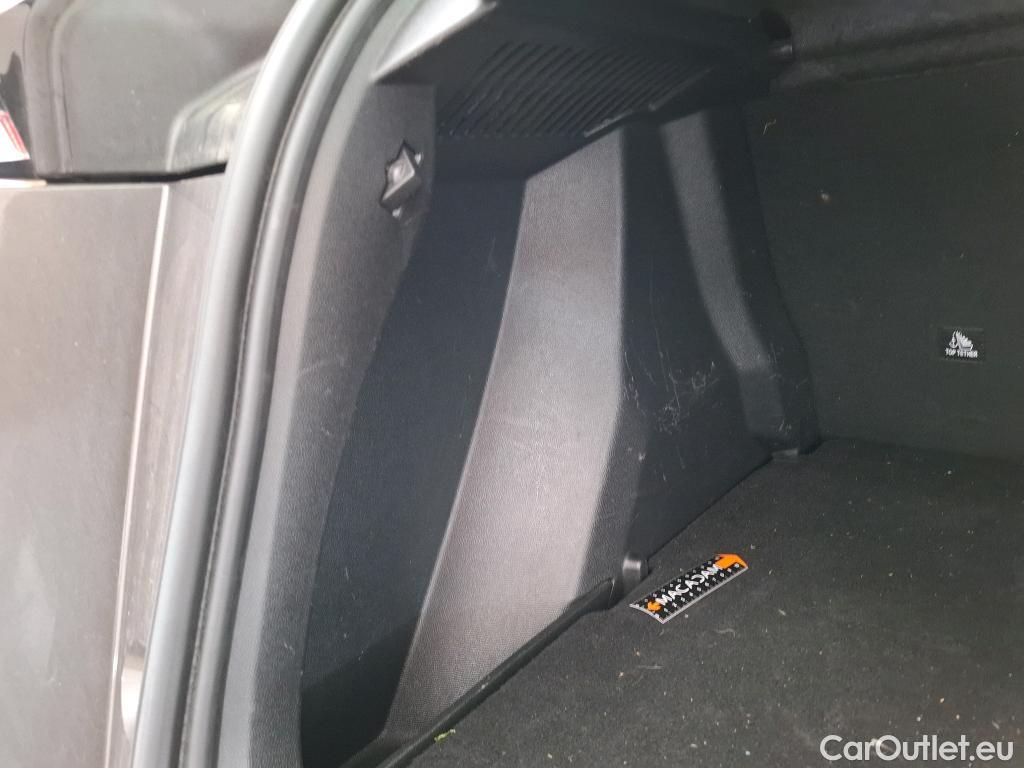  Peugeot  2008  Active Pack 1.2 PureTech 100CV BVM6 E6d #9