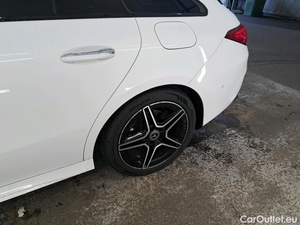  Mercedes  CLA-Klasse MERCEDES-BENZ CLA Shooting Brake / 2019 / 5P / Break CLA 200 d AMG Line BA8 #1