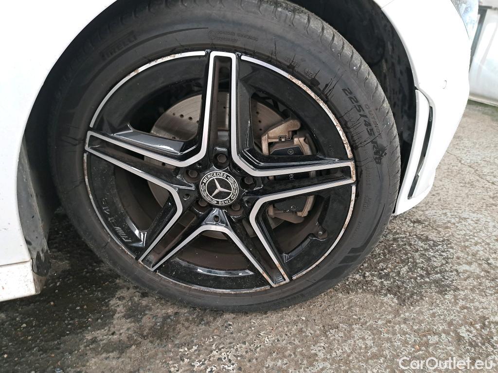  Mercedes  CLA-Klasse MERCEDES-BENZ CLA Shooting Brake / 2019 / 5P / Break CLA 200 d AMG Line BA8 #8