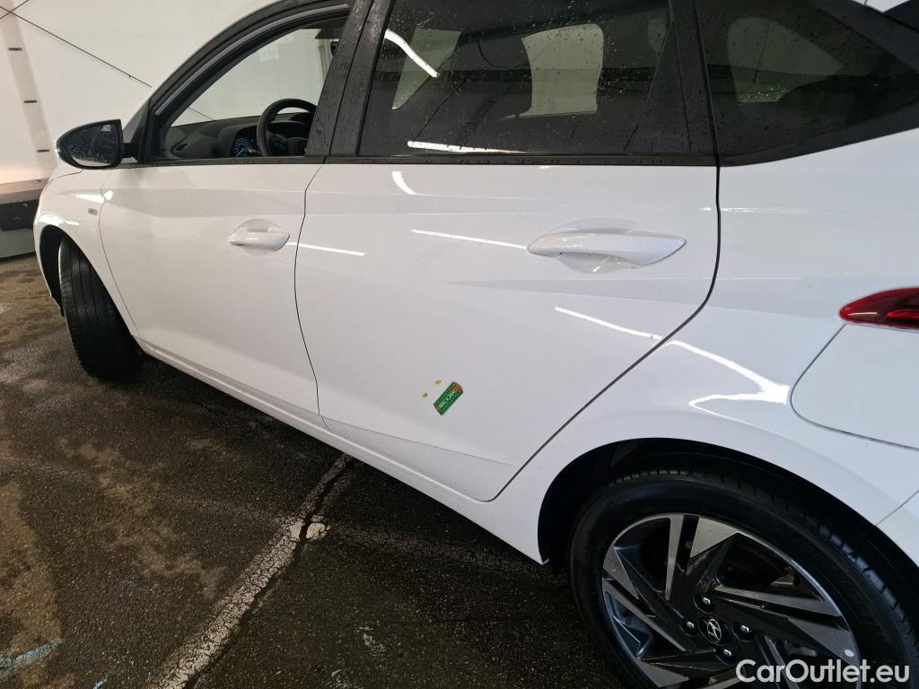  Hyundai  i20 HYUNDAI  / 2020 / 5P / Berline 1.0 T-GDI 100 HYBRID 48V Intuitive #3