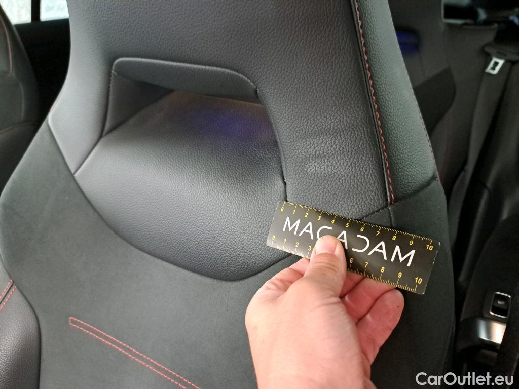  Mercedes  CLA-Klasse MERCEDES-BENZ CLA Shooting Brake / 2019 / 5P / Break CLA 200 d AMG Line BA8 #12