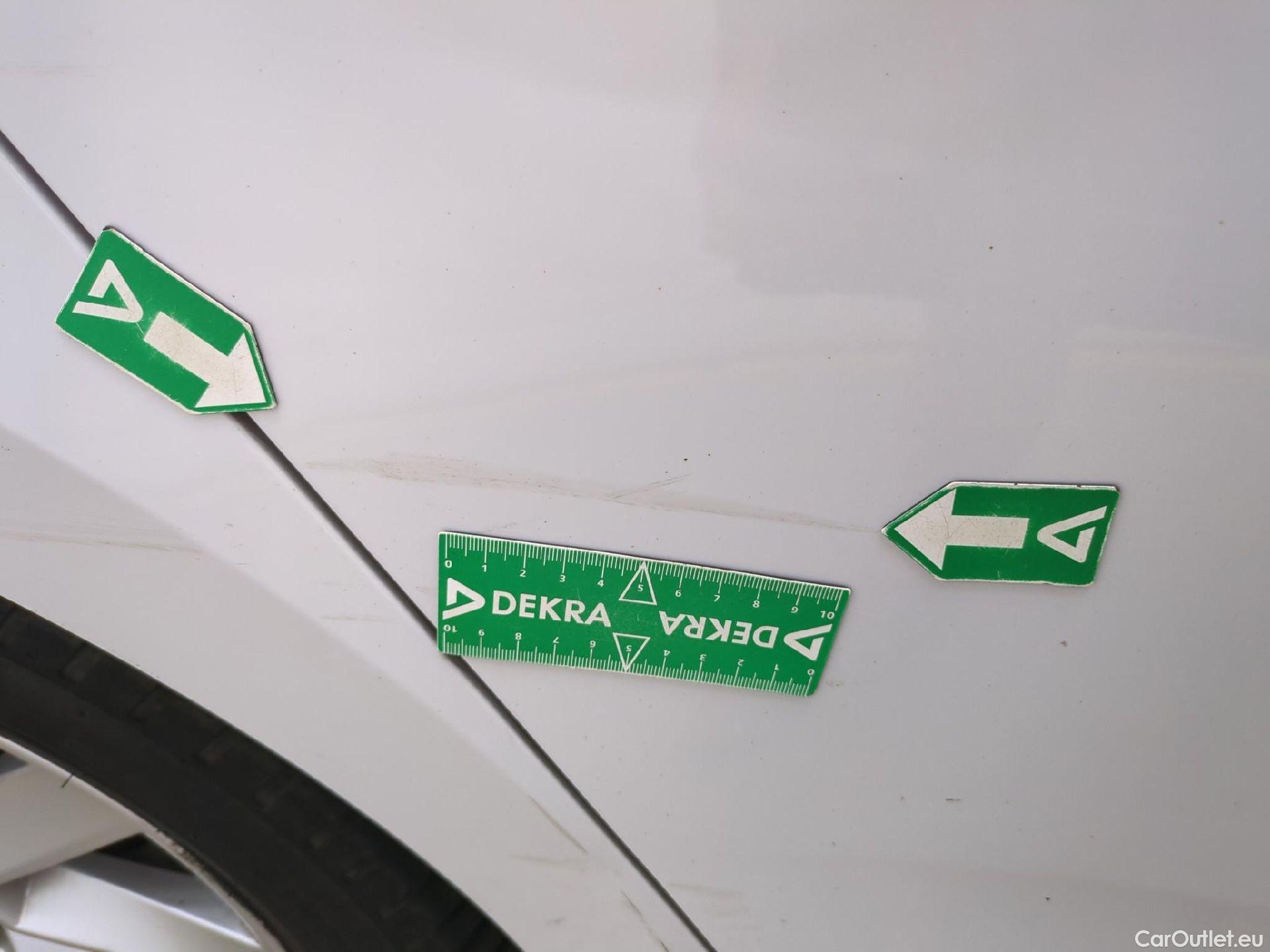  Skoda  Superb  Break Business 2.0 TDI 150CV BVA7 E6d #37