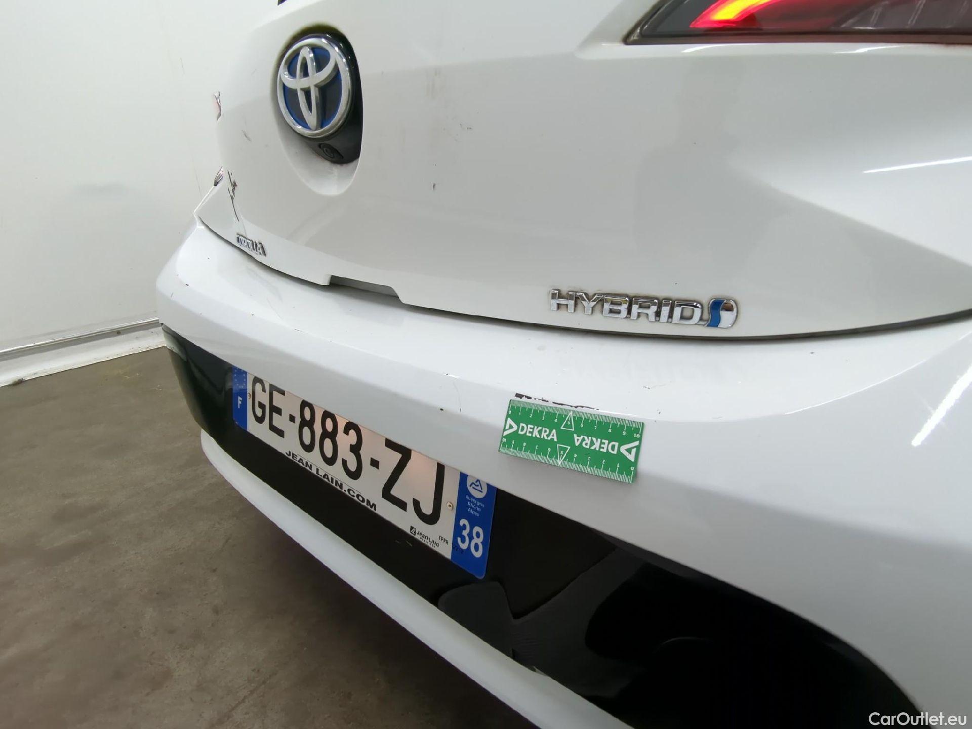  Toyota  Corolla TOYOTA  / 2018 / 5P / Berline Hybride 122h Dynamic #22