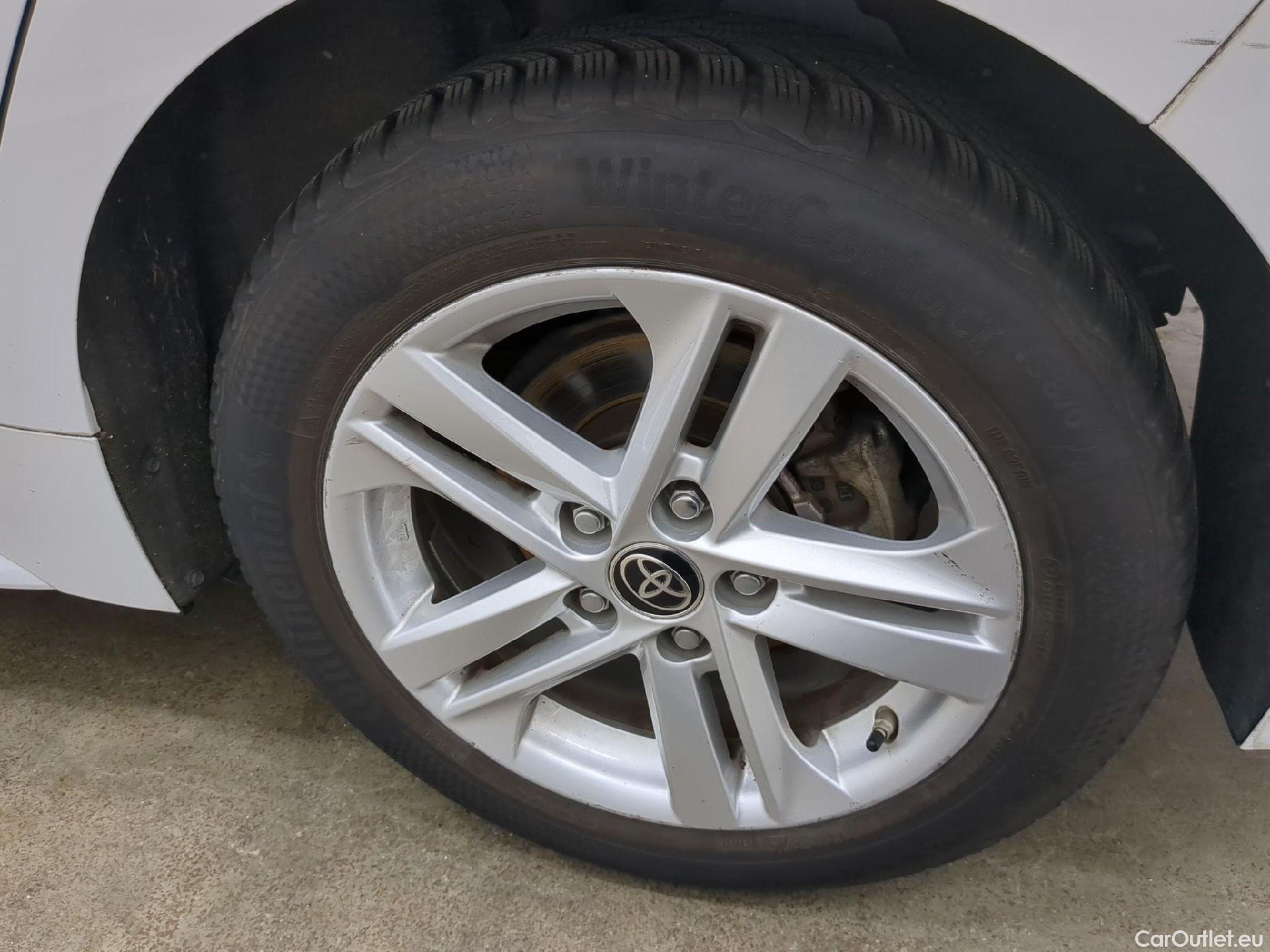  Toyota  Corolla TOYOTA  / 2018 / 5P / Berline Hybride 122h Dynamic #12