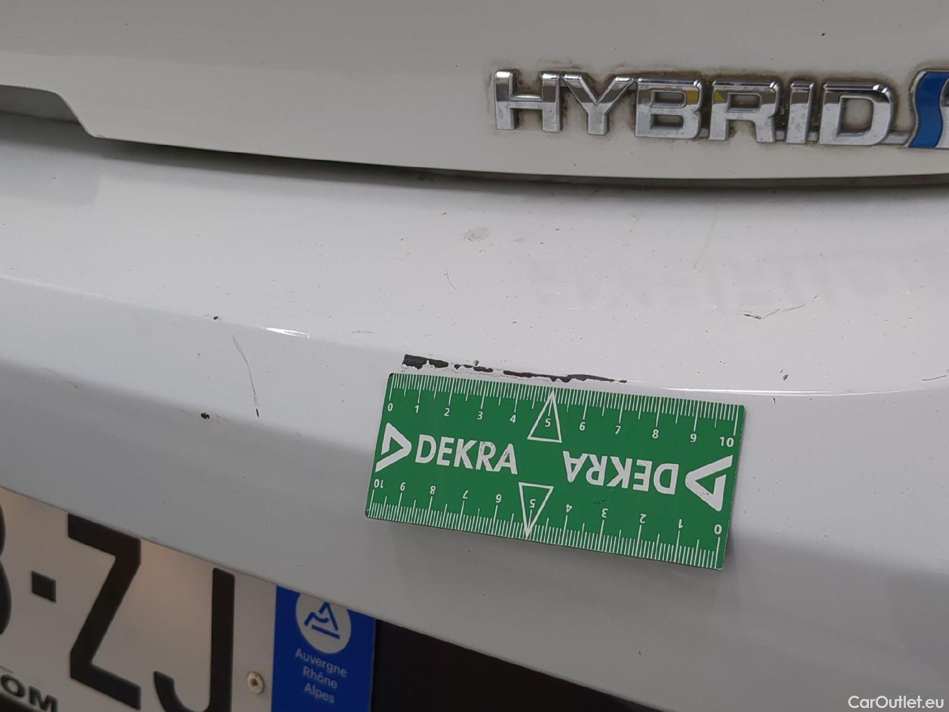  Toyota  Corolla TOYOTA  / 2018 / 5P / Berline Hybride 122h Dynamic #21