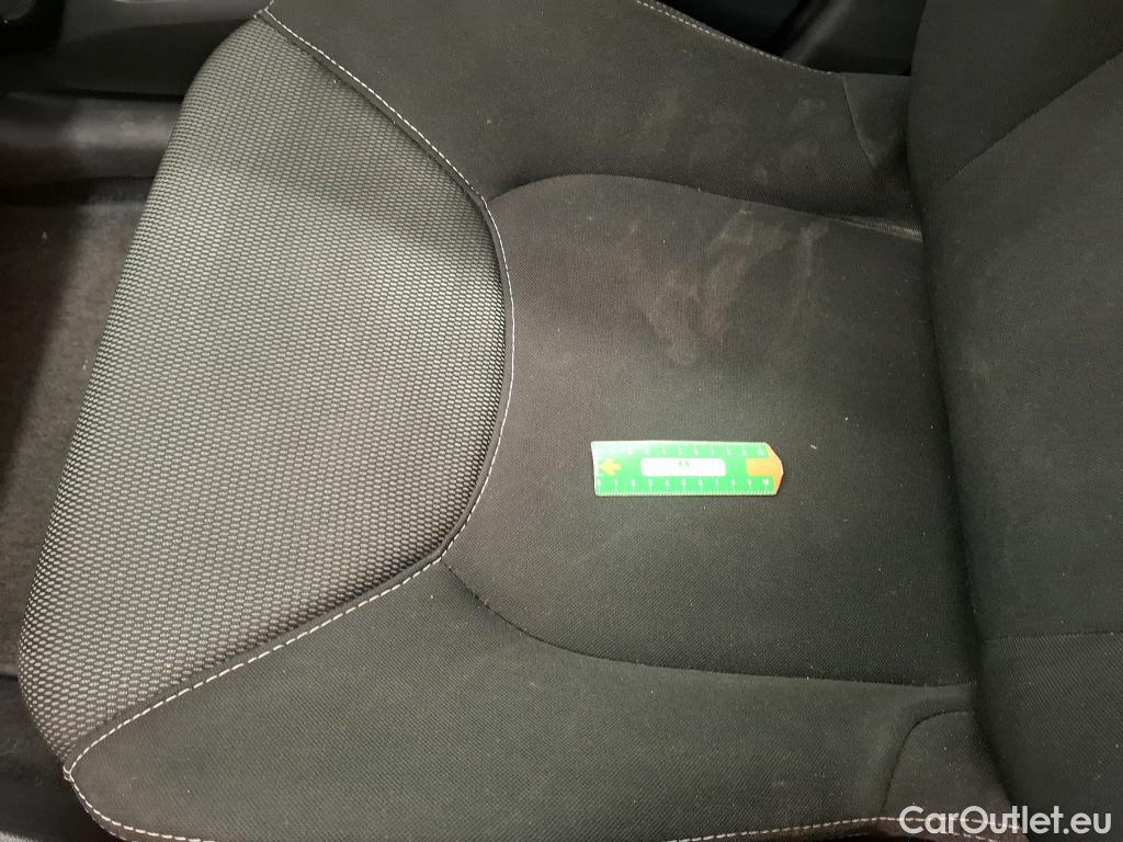  Renault  Clio  IV Business 0.9 TCe 90CV BVM5 E6 #14