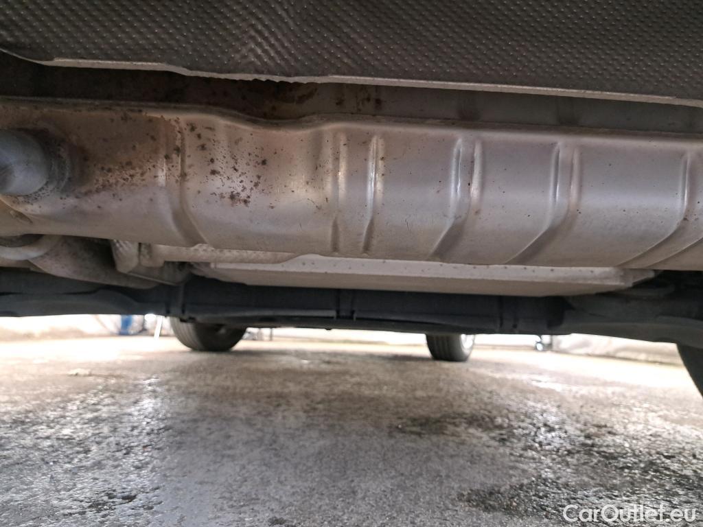  Renault  Captur  II Business 1.6 E-TECH Hybrid 145CV BVA6 E6d #5