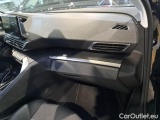  Peugeot  3008 PEUGEOT  / 2020 / 5P / SUV BLUEHDI 130 EAT8 SeS ALLURE #136
