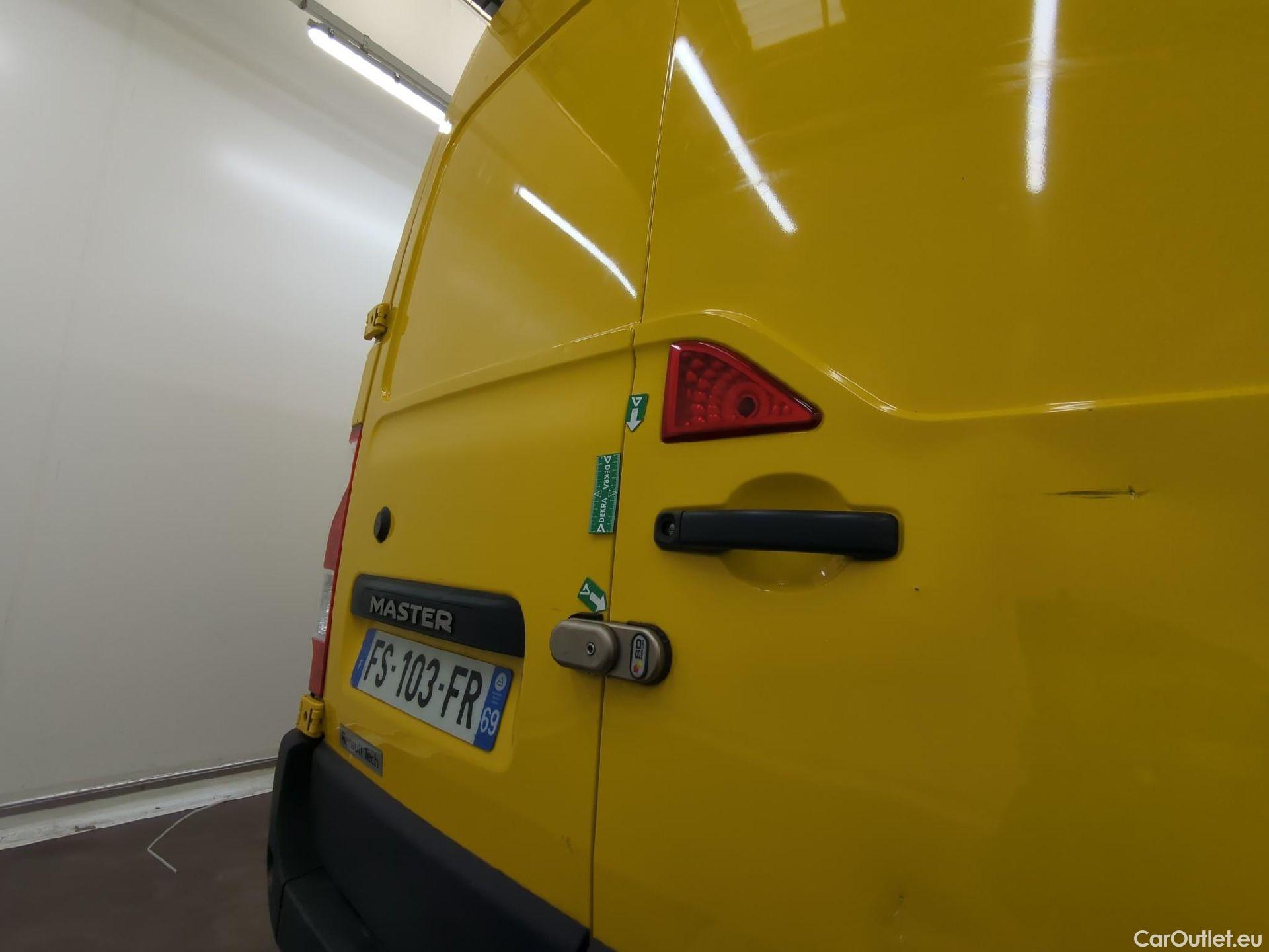  Renault  Master RENAULT  / 2019 / 4P / Fourgon tôlé FG Z.E.Tr CF F3100 L2H2 R75 AI - 19 #26