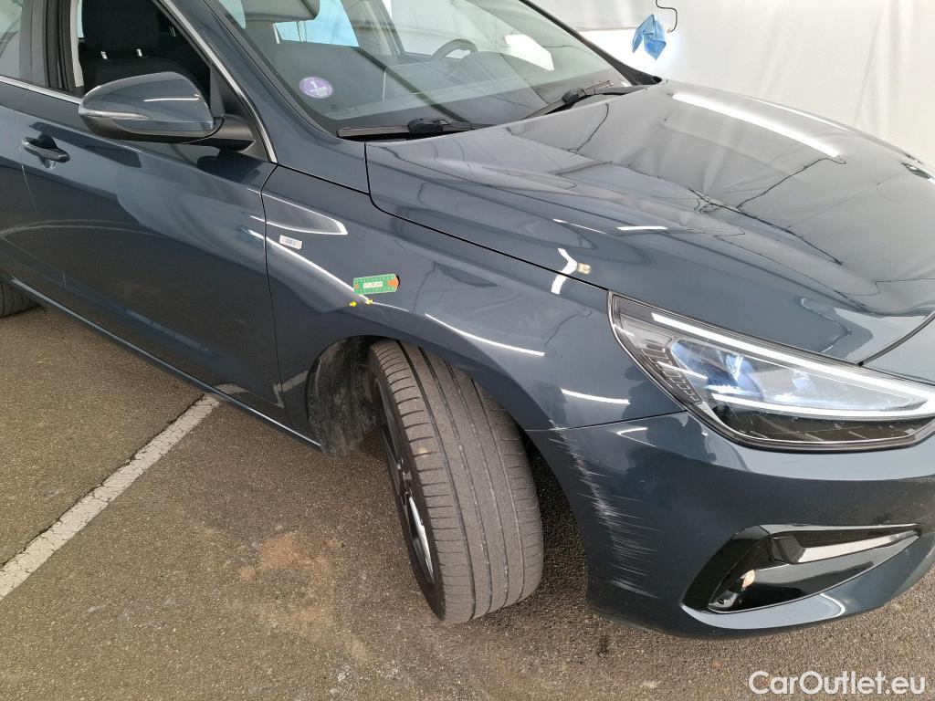  Hyundai  i30 HYUNDAI  Sport Wagon  2020  5P  Break 10 TGDI 120 MHEV IMT CREATIVE SW #37
