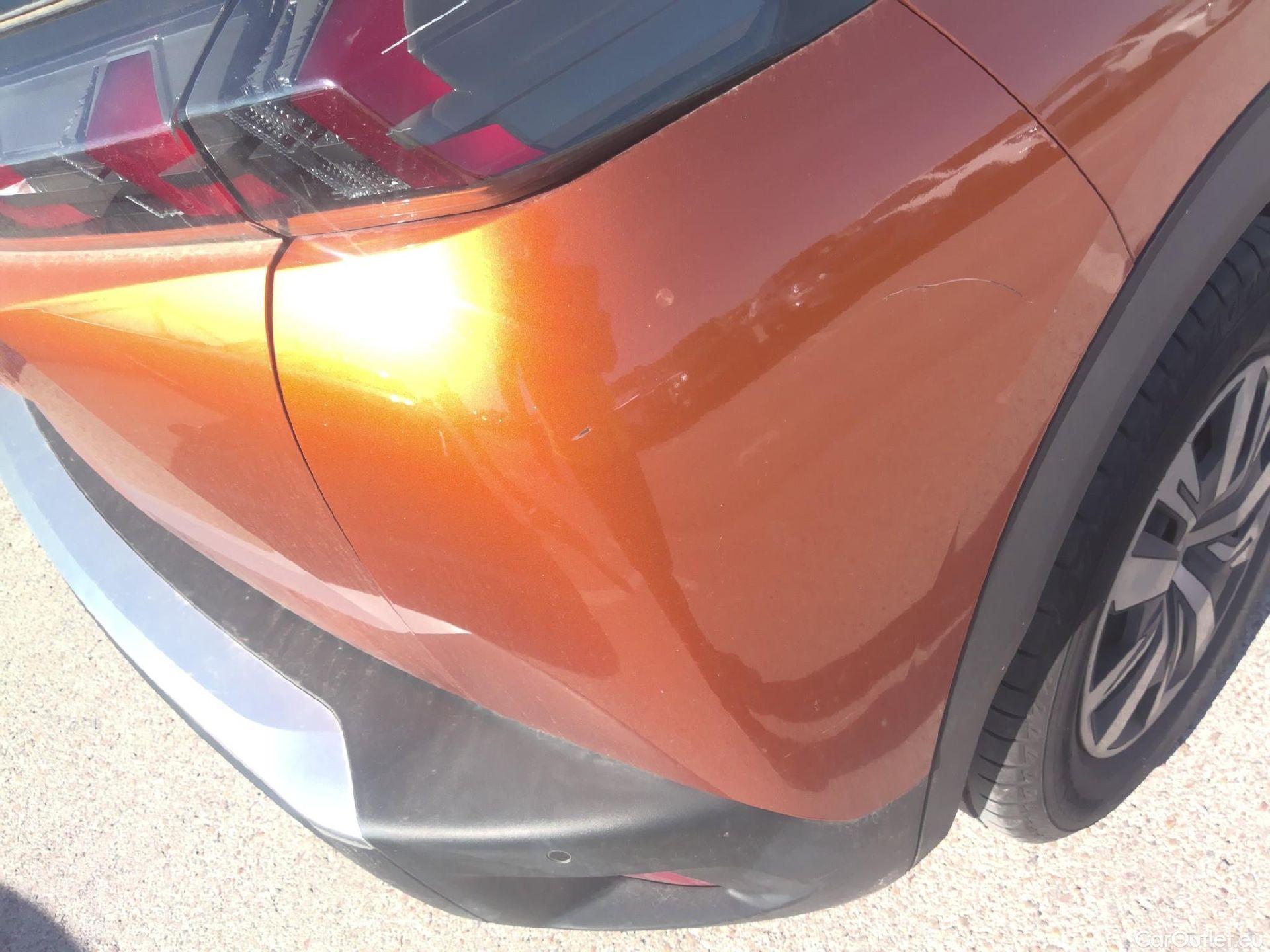  Peugeot  2008 PEUGEOT  / 2019 / 5P / todoterreno Active BlueHDI 81kW (110CV) #24