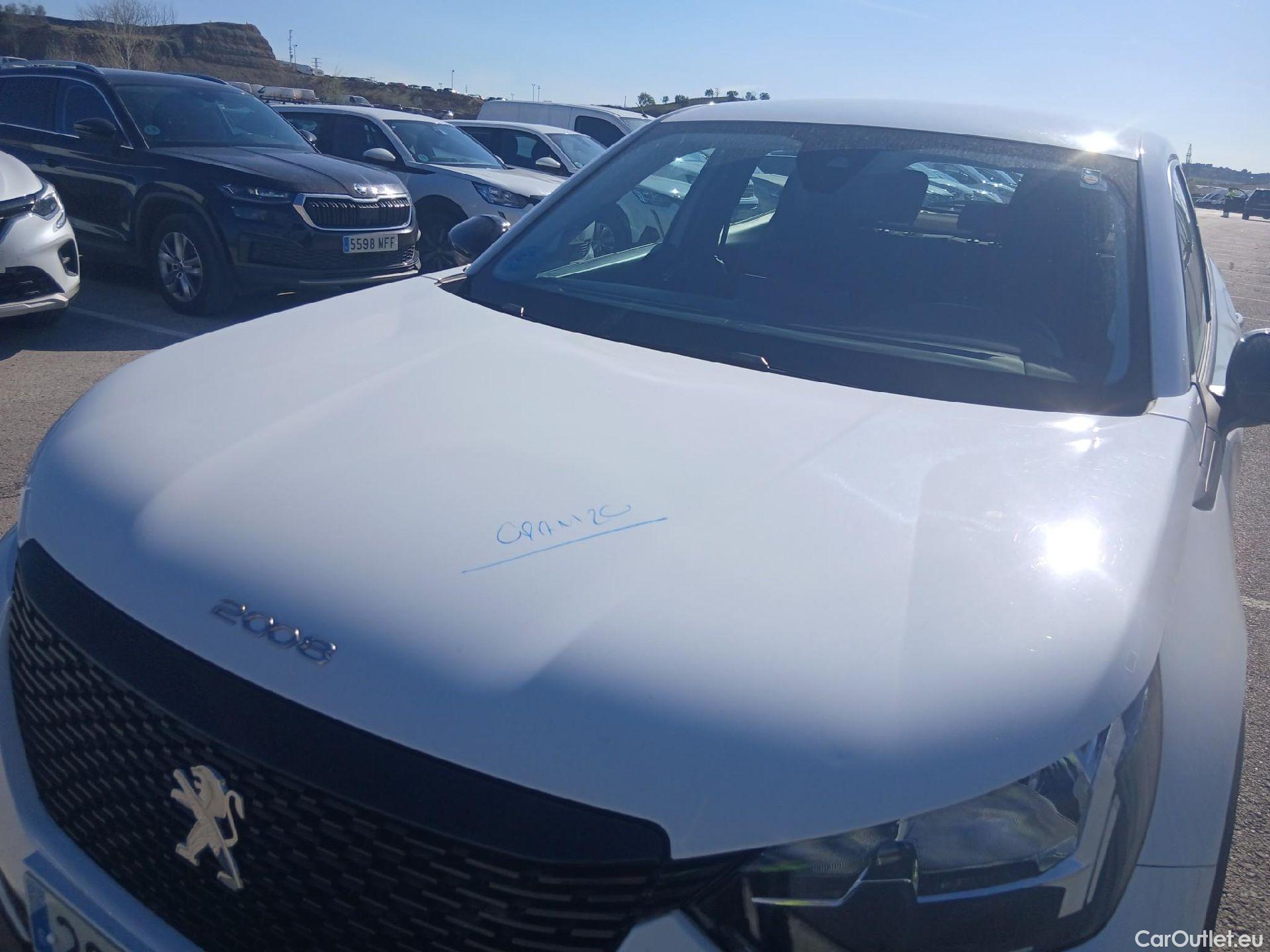  Peugeot  2008 PEUGEOT  / 2019 / 5P / todoterreno Active BlueHDI 81kW (110CV) #7