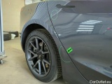  Tesla  Model 3 TESLA  Standard Reichweite Plus Hinterradantrieb 4d 239kW #70