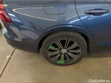  Volvo  V60  Kombi Inscription 2.0 b5 120KW AT8 E6d #24