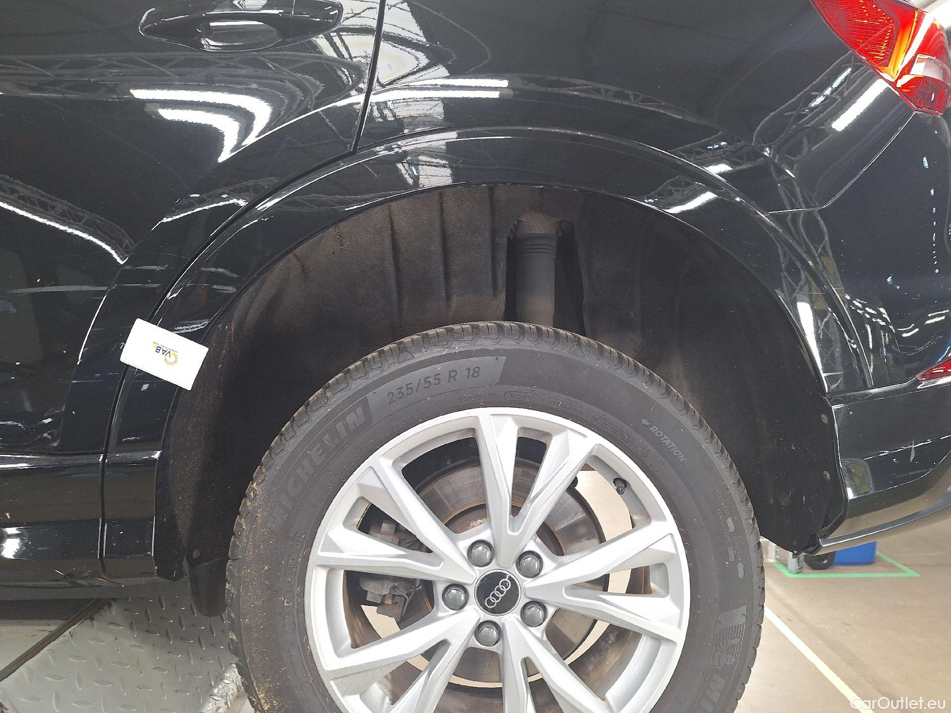  Audi  Q3 Audi,  '18 PHEV, Audi  45 TFSI e S tronic S Line 5d #7