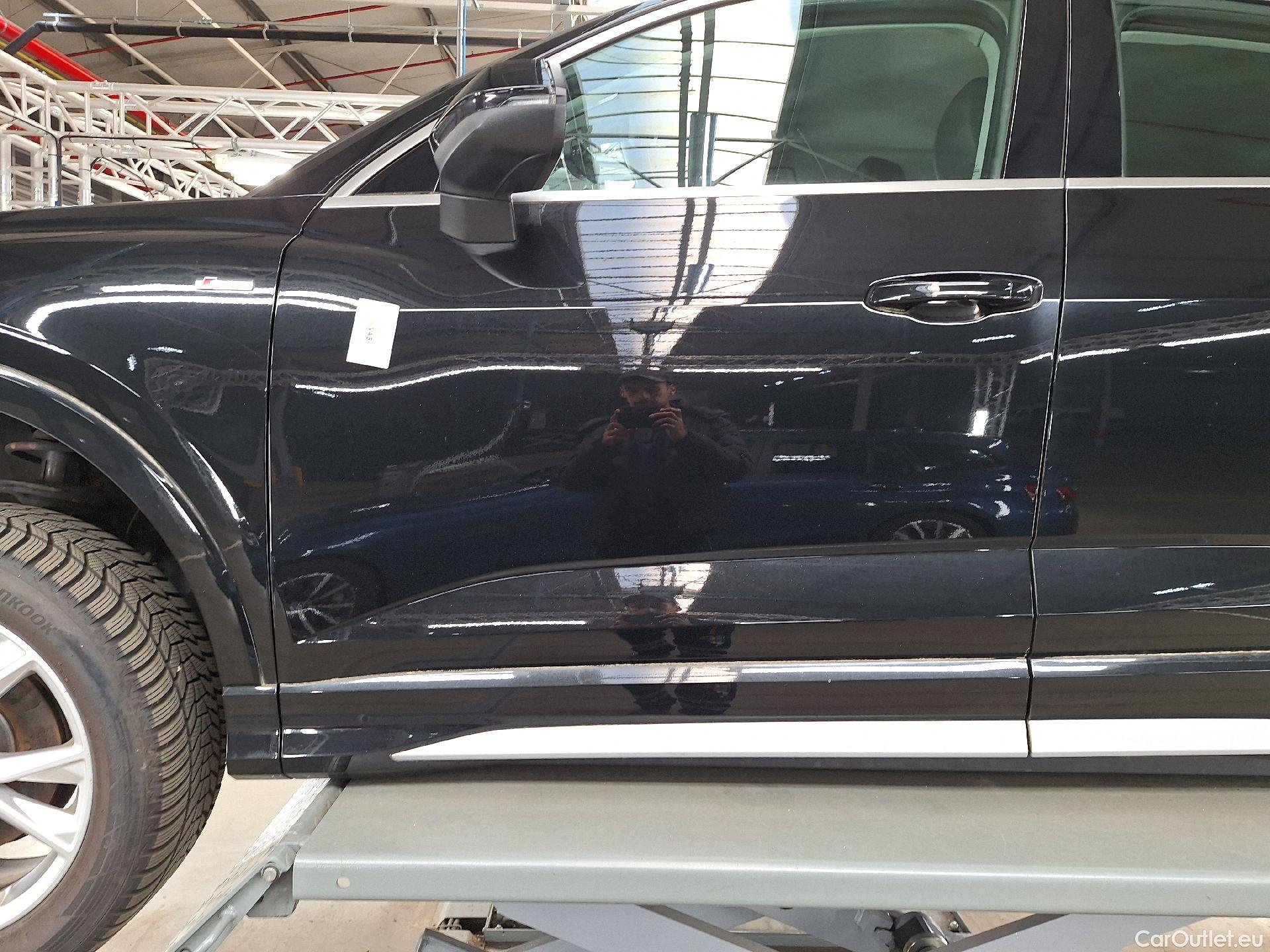  Audi  Q3 Audi,  SB '19, Audi  Sportback 35 TDI S tronic S Line Business  #7