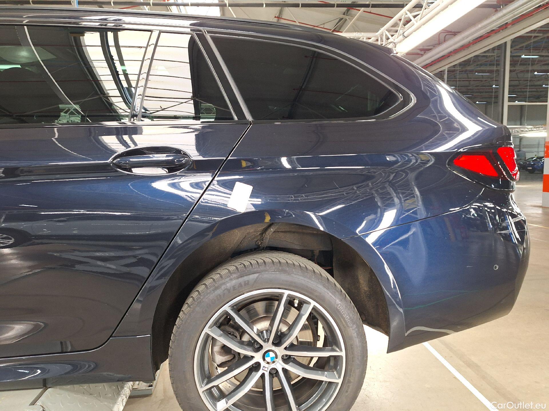  Bmw  Serie 5 BMW, 5-serie To FL'20, BMW 5 Reeks Touring 520i Aut. (120 kW) 5d #11
