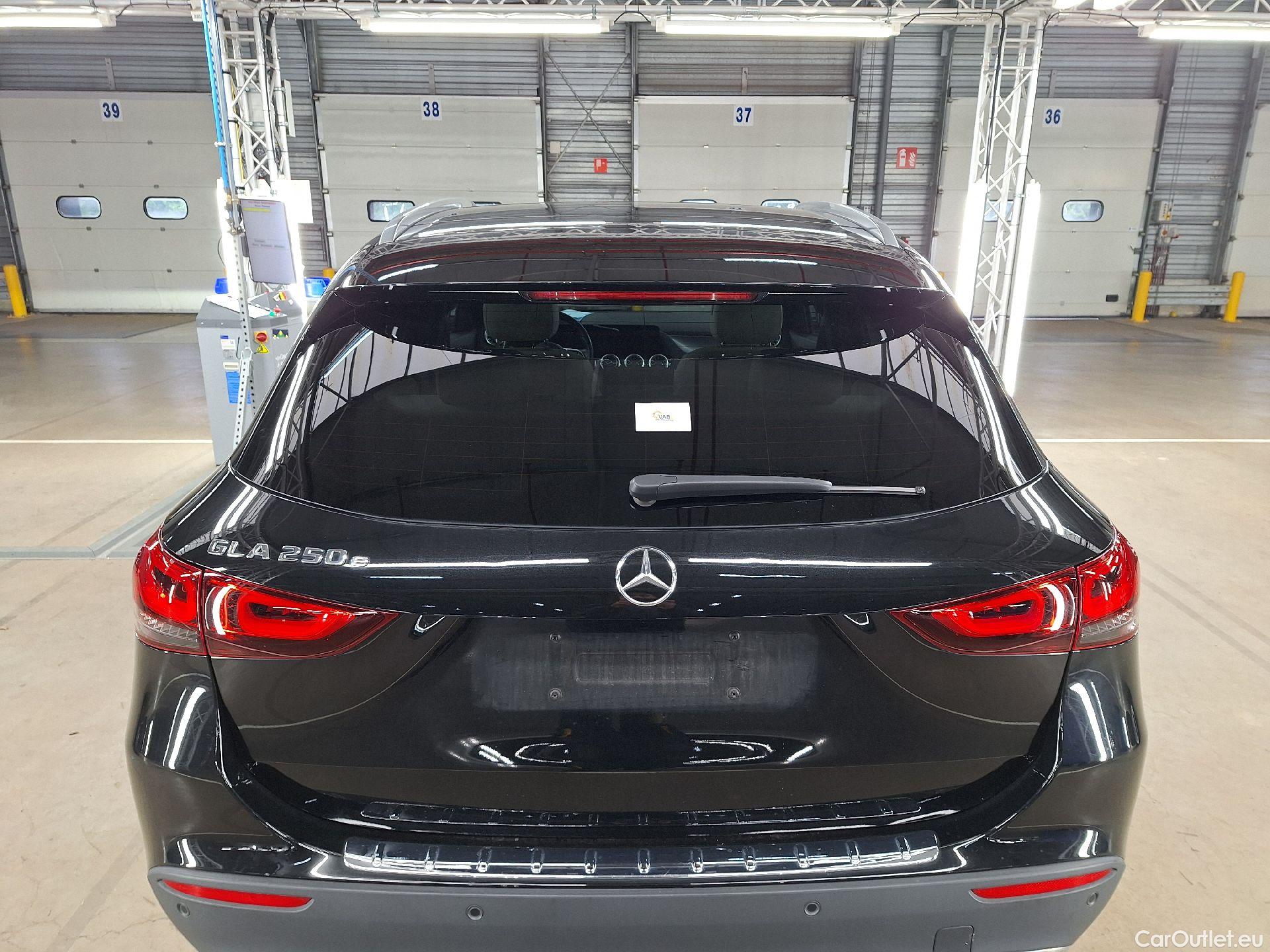  Mercedes  GLA Mercedes,  '20 PHEV, Mercedes-Benz   250e Business Solution 5d #1