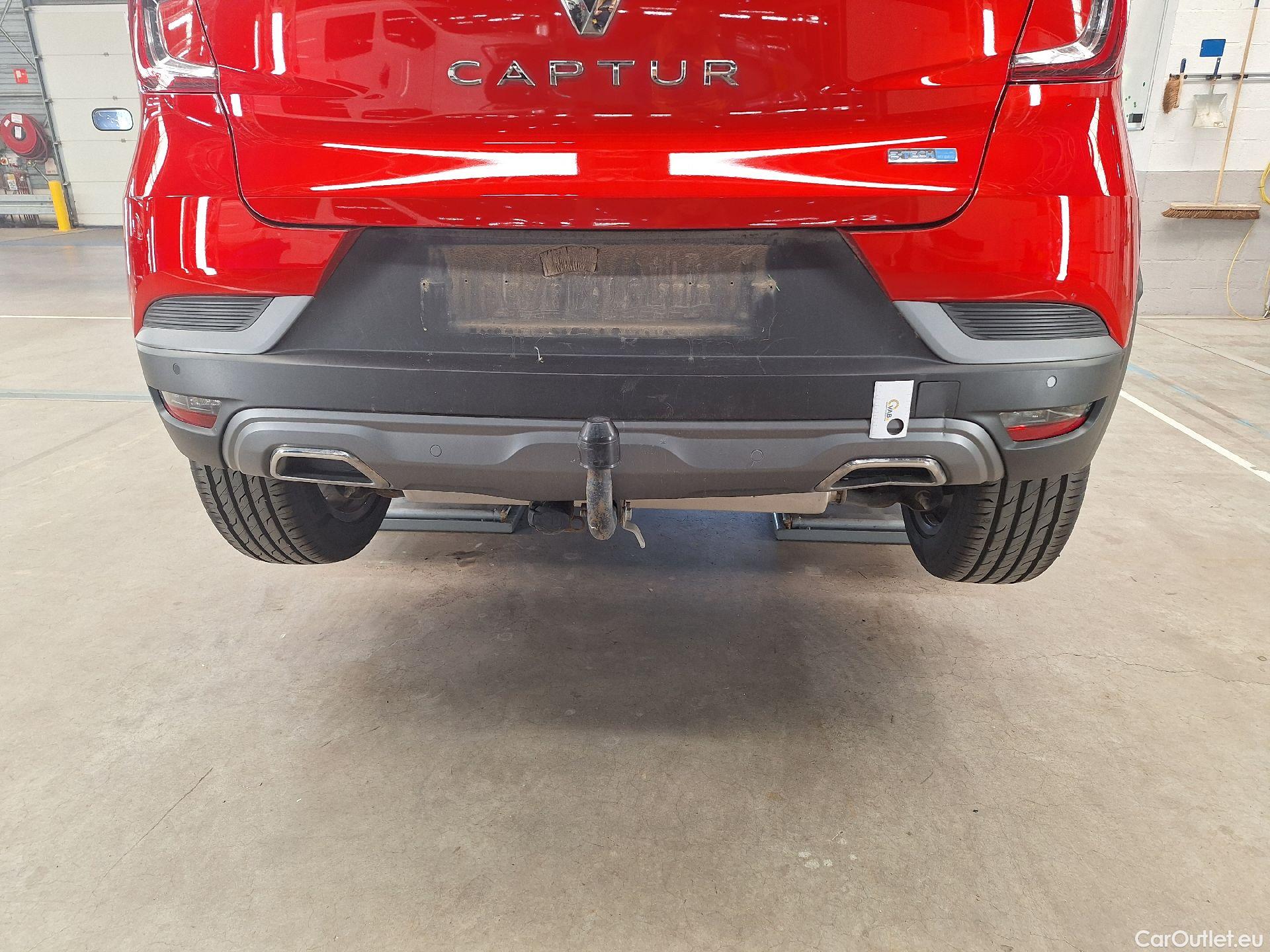  Renault  Captur Renault,  '19 PHEV, Renault  E-TECH Plug-in Hybrid R.S. Line 5d #47