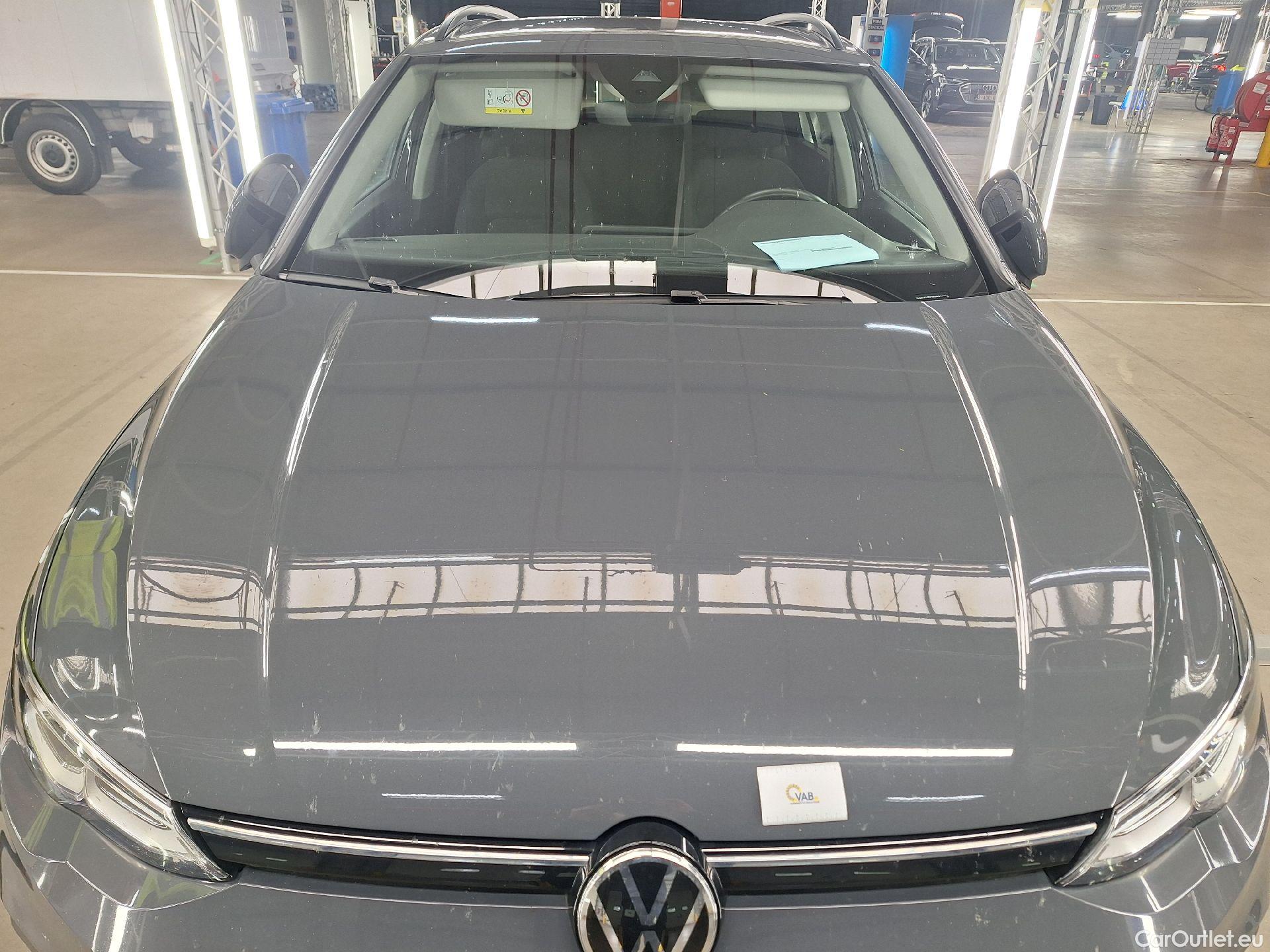  Volkswagen  Golf  VW, VIII Var '20, Volkswagen Variant VIII 1.0 eTSI 81kW DSG Lif #1