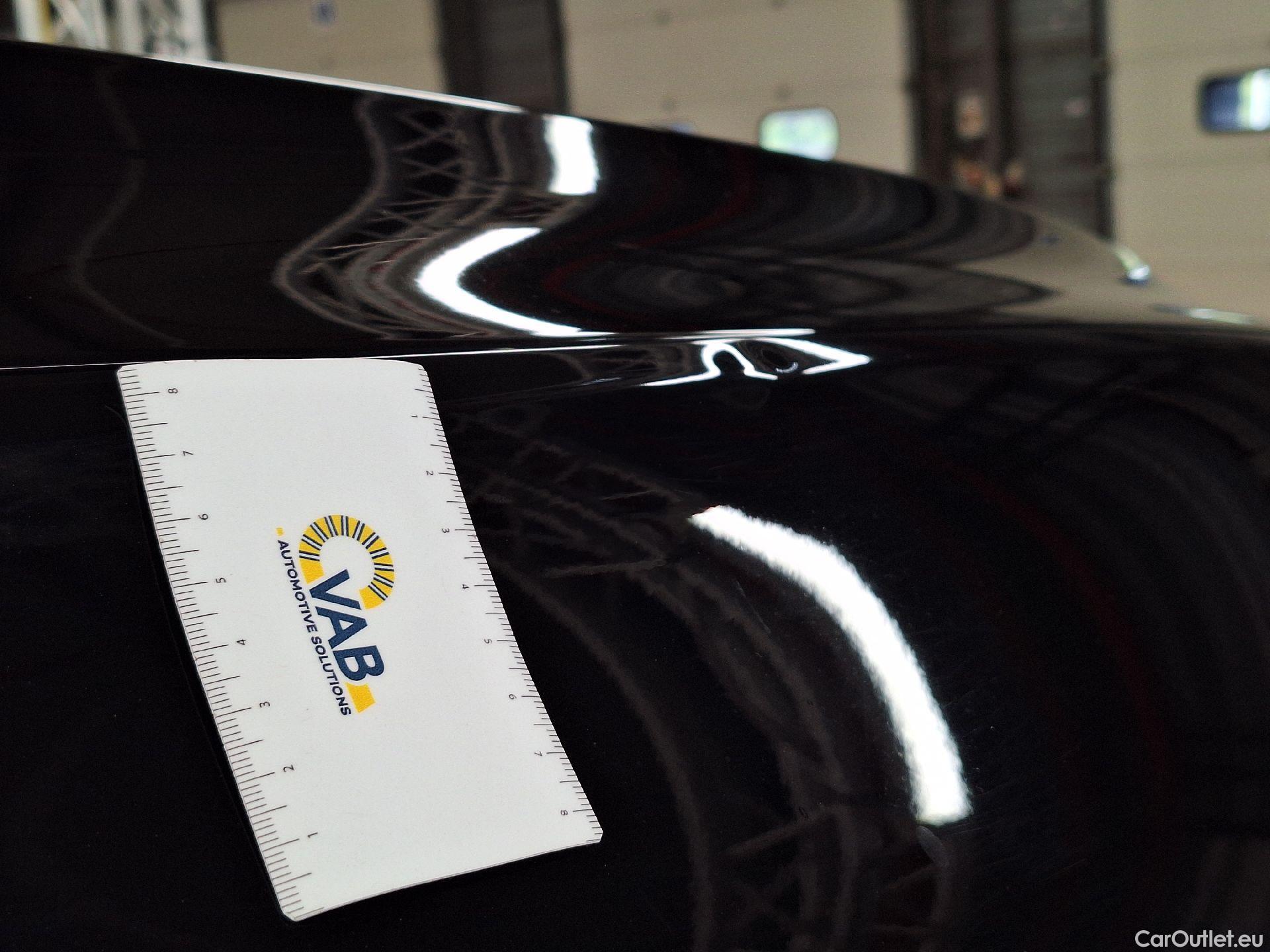  Volvo  XC60 Volvo,  '17, Volvo  D4 120kW Geartronic Momentum Pro 5d #23