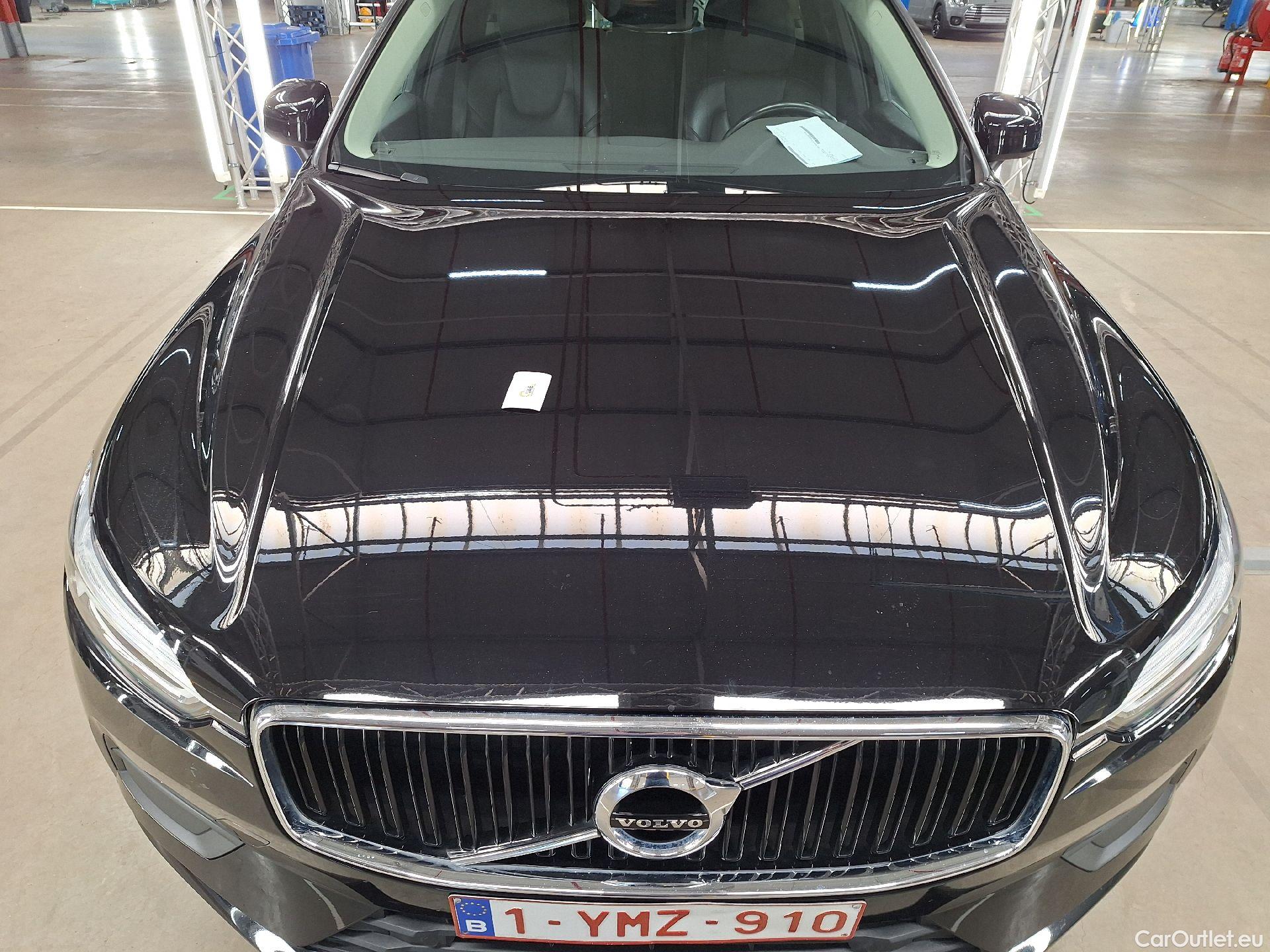  Volvo  XC60 Volvo,  '17, Volvo  D4 120kW Geartronic Momentum Pro 5d #1