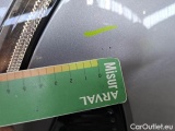  Peugeot  3008 PEUGEOT  / 2020 / 5P / SUV HYBRID 225 E-EAT8 GT AUT. #32