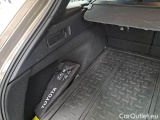  Toyota  Corolla TOYOTA  / 2019 / 5P / STATION WAGON TS HYBRID BUSINESS #76