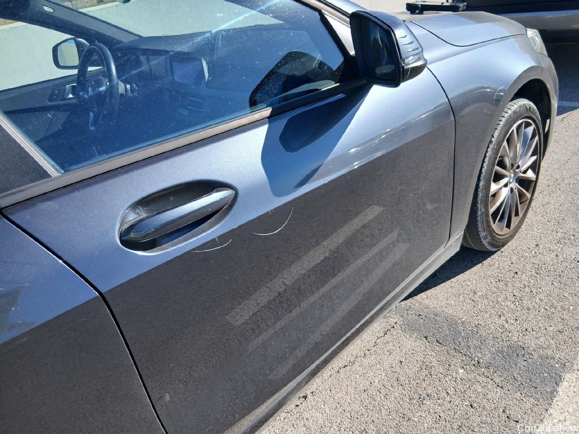  Bmw  Serie 1 BMW  / 2019 / 5P / berlina con portón 118i #28