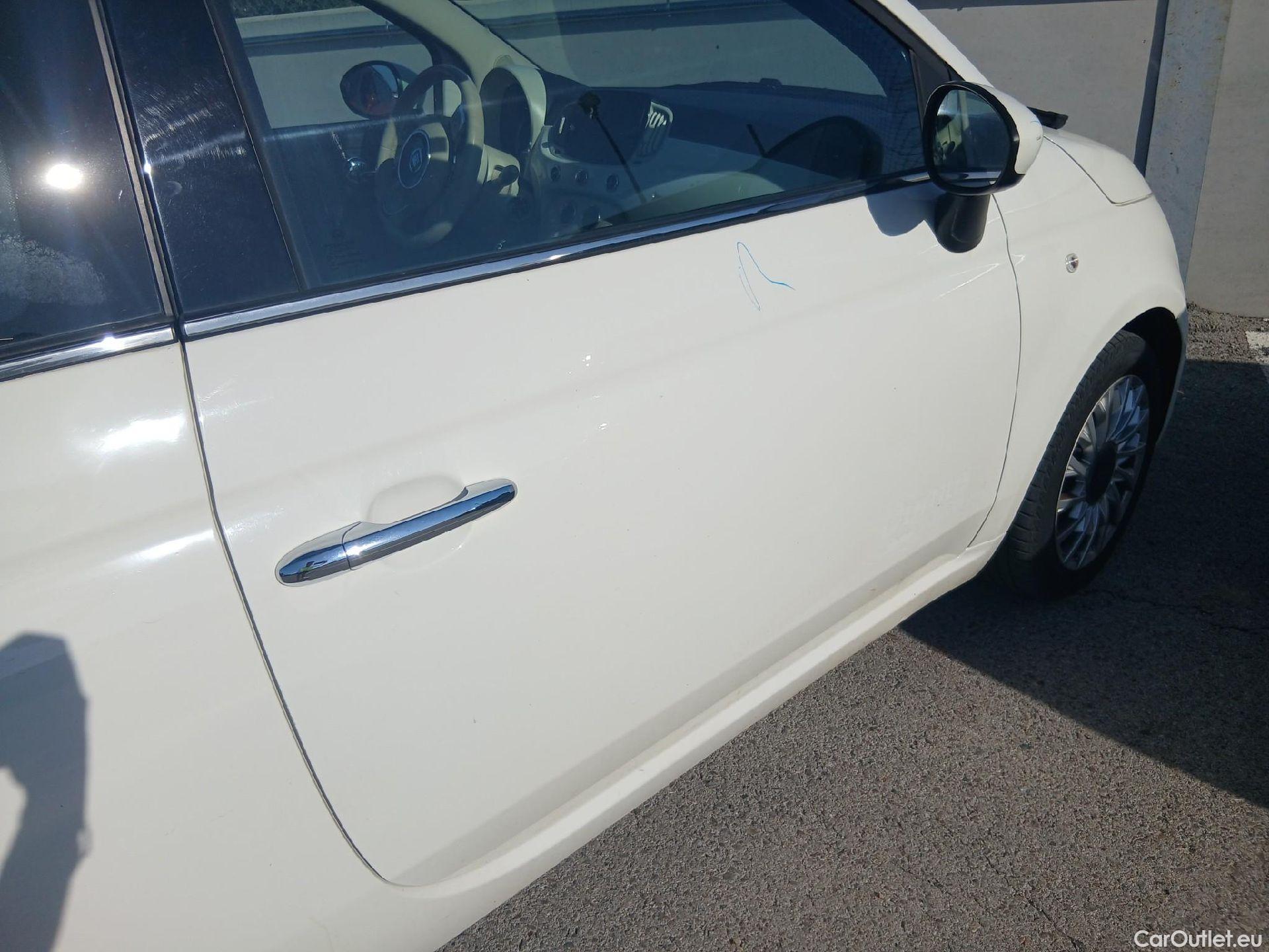  Fiat  500 FIAT  / 2015 / 3P / berlina con portón Lounge 1.2 8v 51KW (69 CV) #17